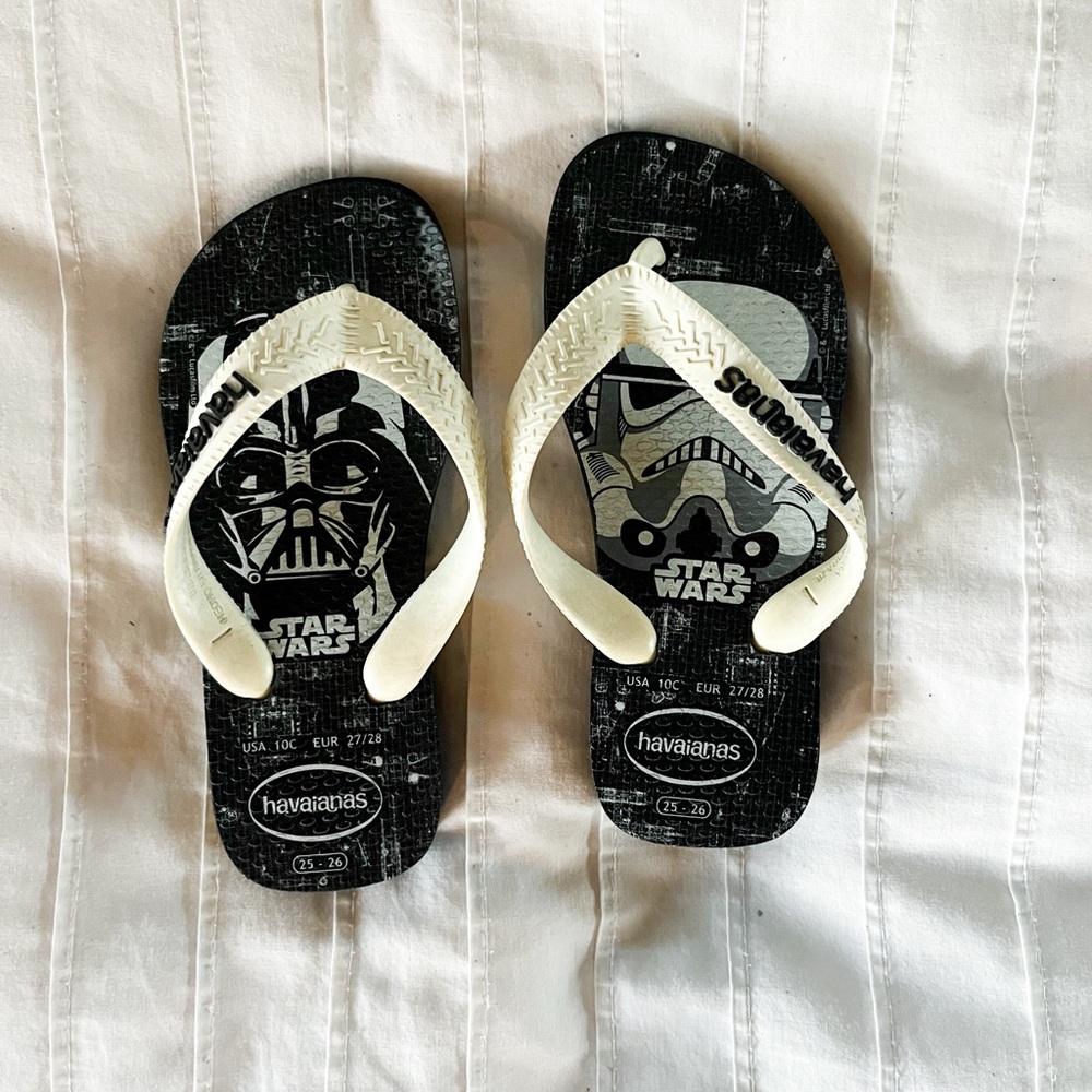 Havana Star Wars Sandals